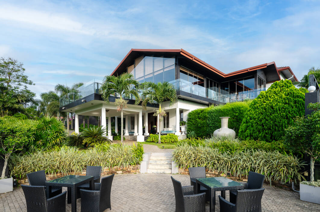 Fox Kandy luxury boutique hotel in Hantana hills Kandy Sri Lanka